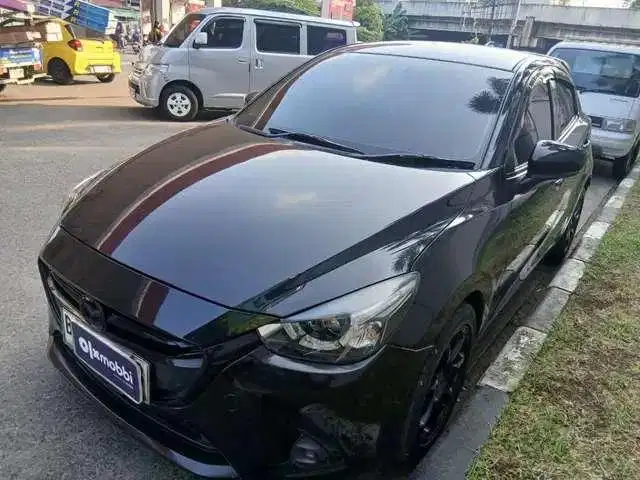 PROMO Low Angsuran Mazda 2 1.5 R Skyactiv Bensin-AT 2017 BZB B