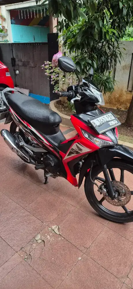Supra X 125 Tahun 2015
