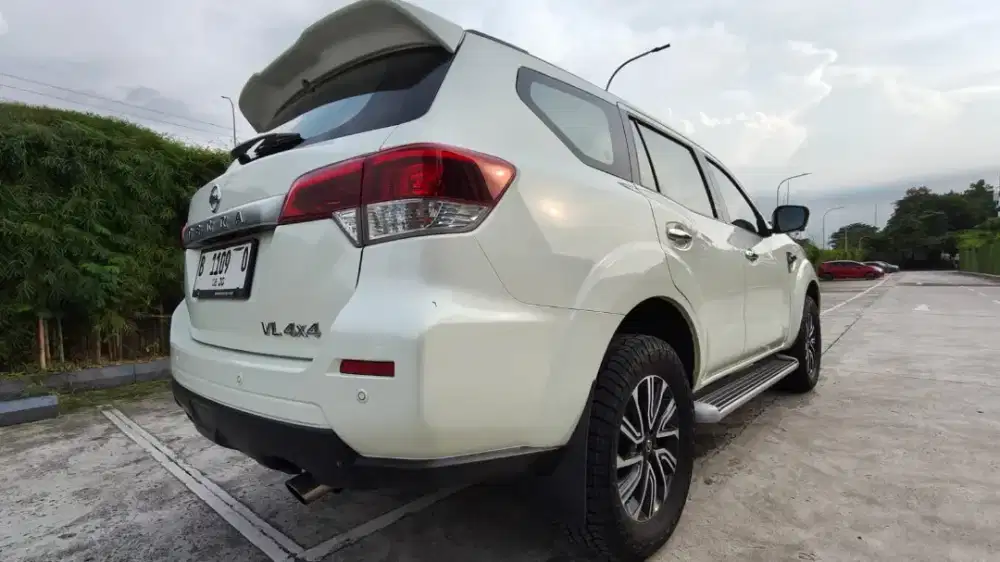 Nissan Terra 4x4 2019 low kilometer