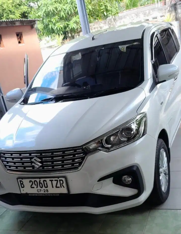 DIJUAL ERTIGA 1.5 GX AT 2018 / KM Rendah / HARGA NEGO