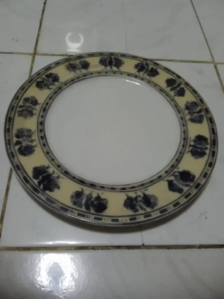Jual piring keramik antik