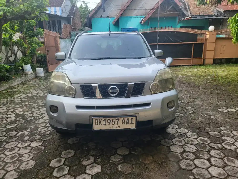 XTRAIL ST 2.5CC AT