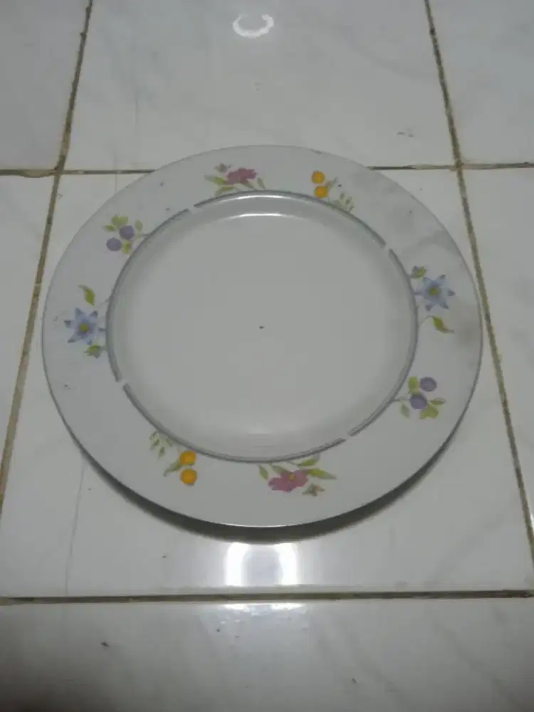 Jual piring keramik antik