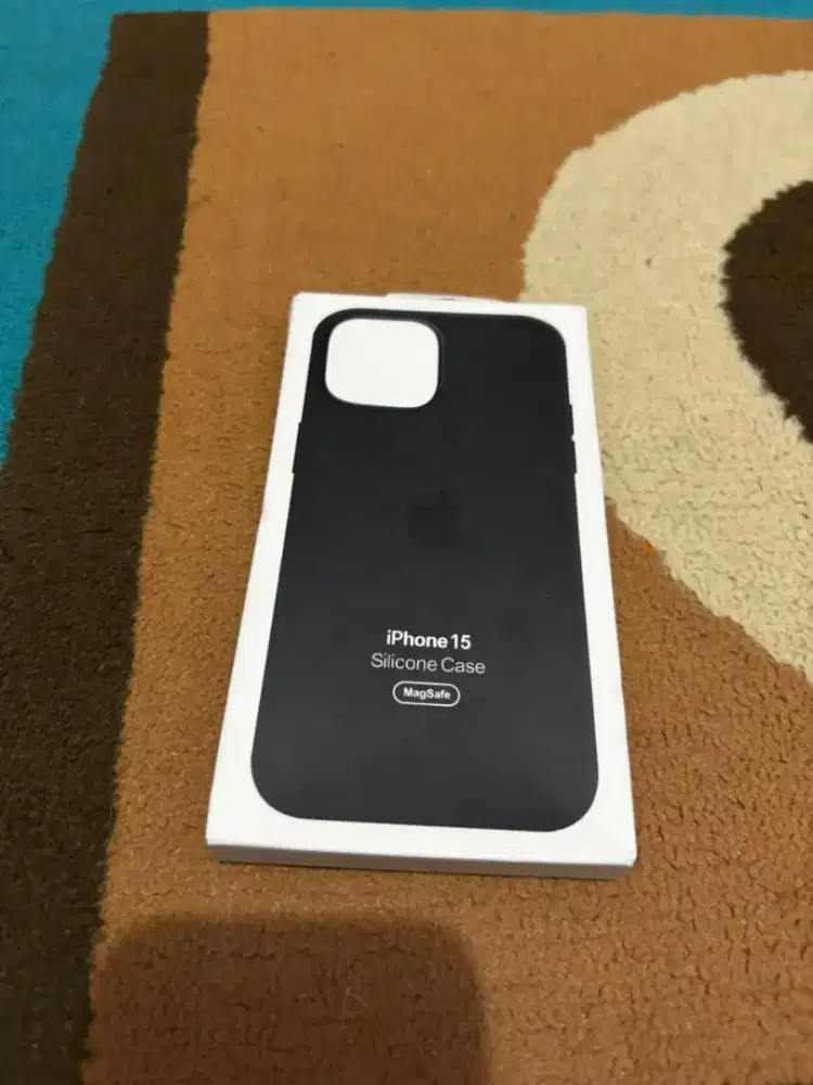 Silicone Case iPhone 15