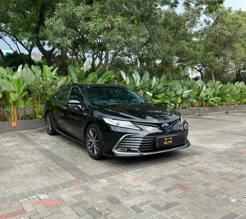 Toyota Camry 2.5L Hybrid 2023
