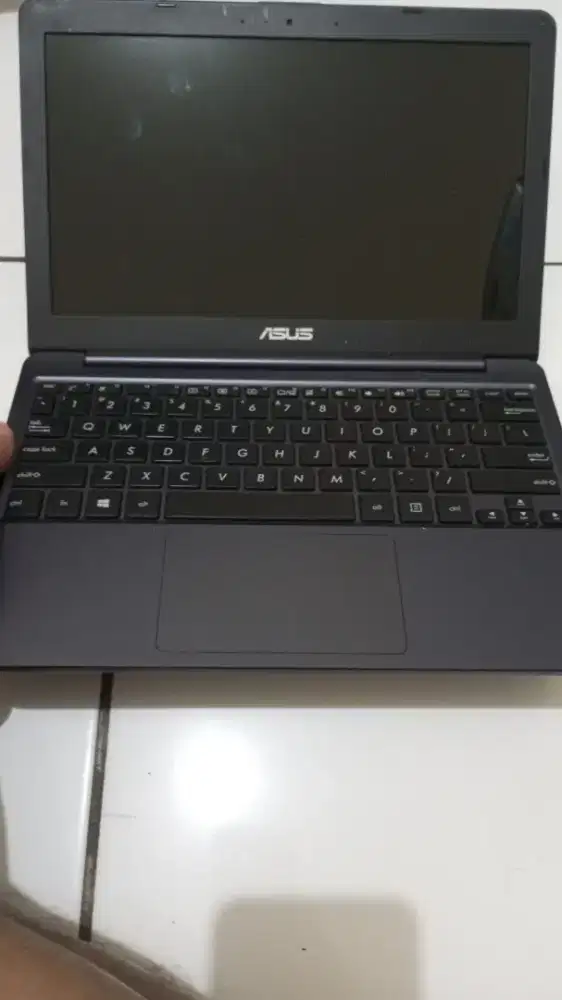 Jual Lap Top Asus 12 inch