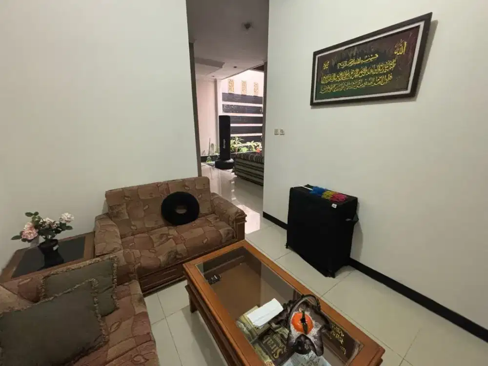 Dijual Rumah Siap Huni Di KOMPLEK Margahayu Raya Bandung