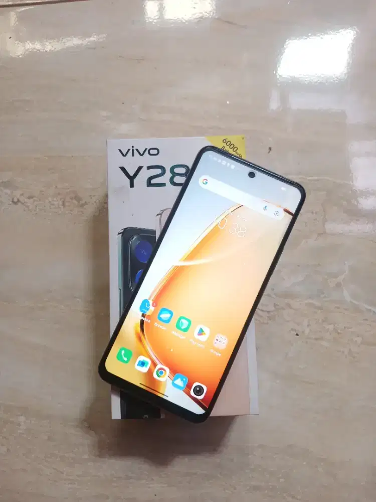 VIVO Y28 GLEAMING ORANGE
