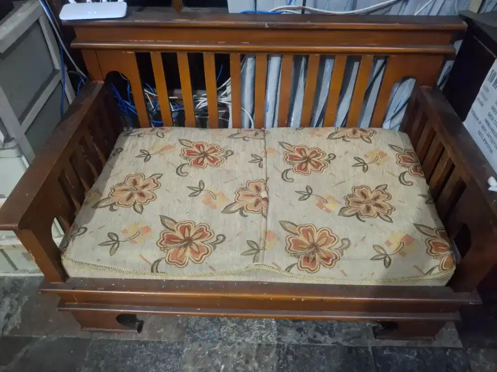 DIJUAL KURSI JATI MURAH CUMAN 1,5JT AJA