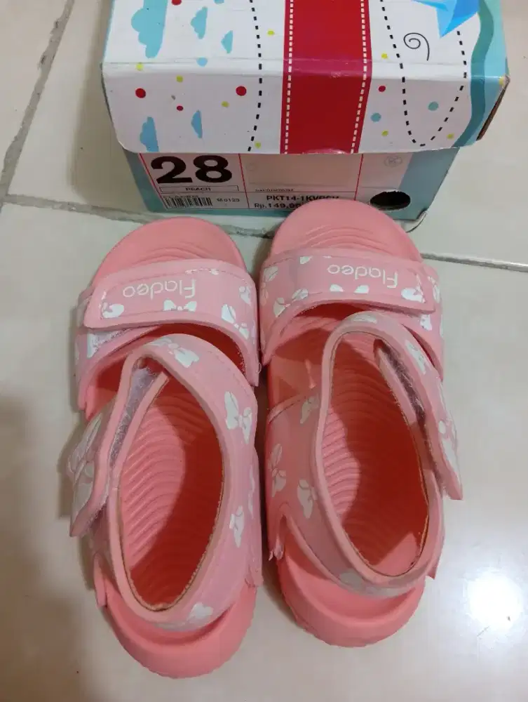 Sepatu sandal fladeo anak