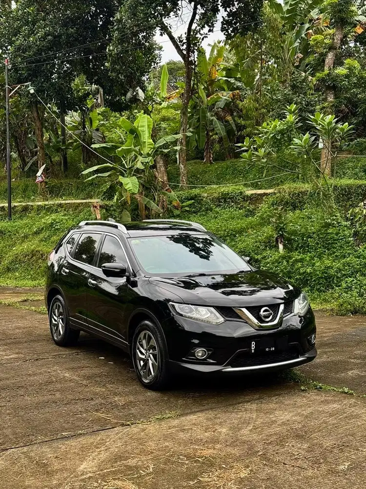 Nissan Xtrail T32 2.5 2015 PMK 2016 Hitam Metalik