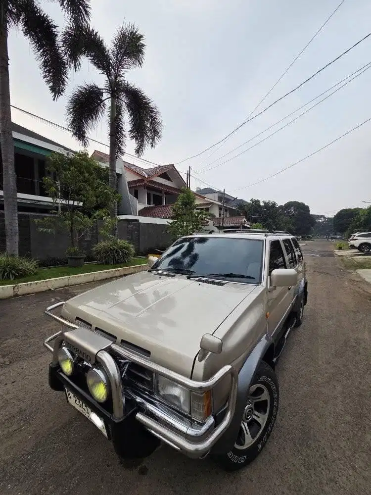 NISSAN TERRANO 2.4 AJ-LIMITED 1997 MT ( RARE ) ISTIMEWA JUAL CEPAT