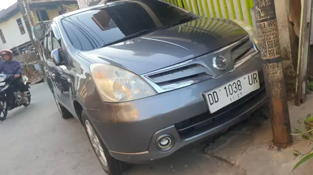 GRAND LIVINA 1.5