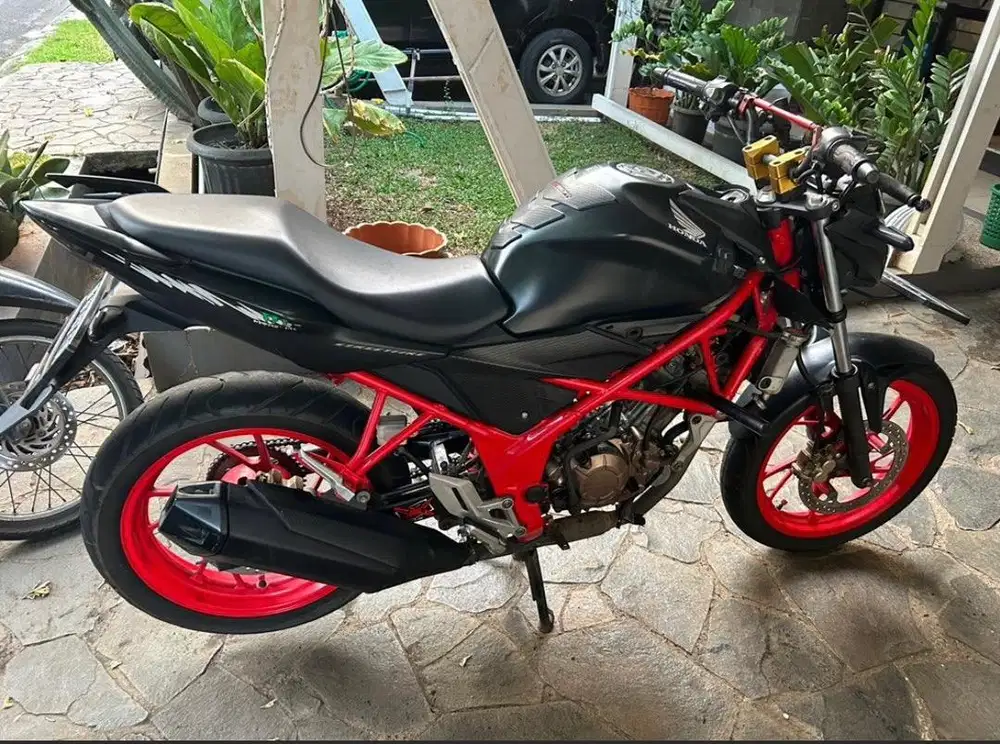 Honda CB 150R 2017