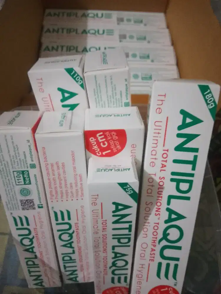 Antiplaque Pasta gigi Total solution 180gr 1pcs