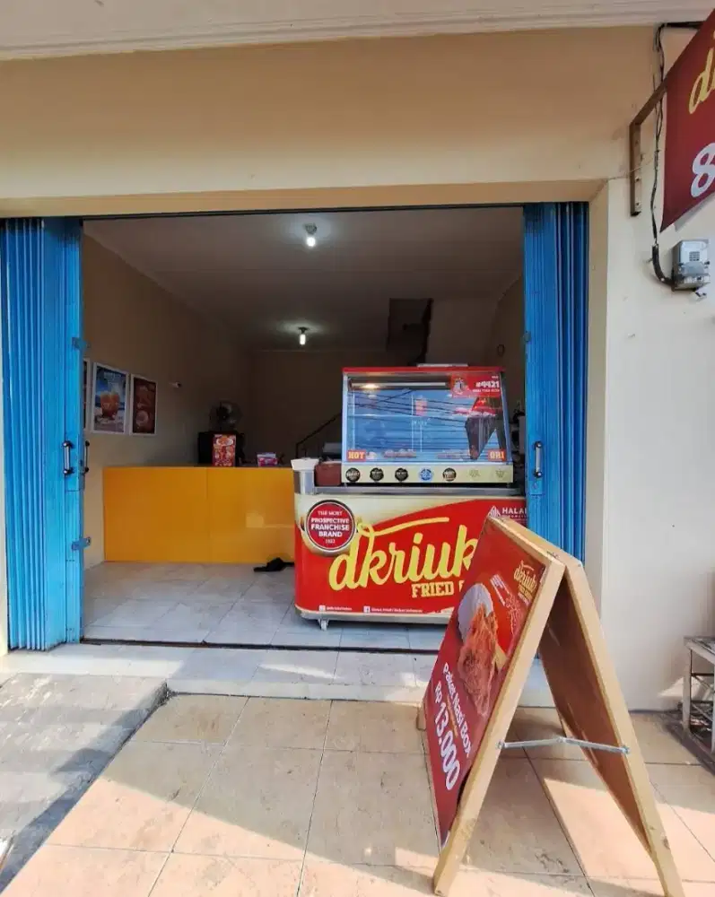 Dibutuhkan pekerja wanita untuk Dkriuk Fried Chicken