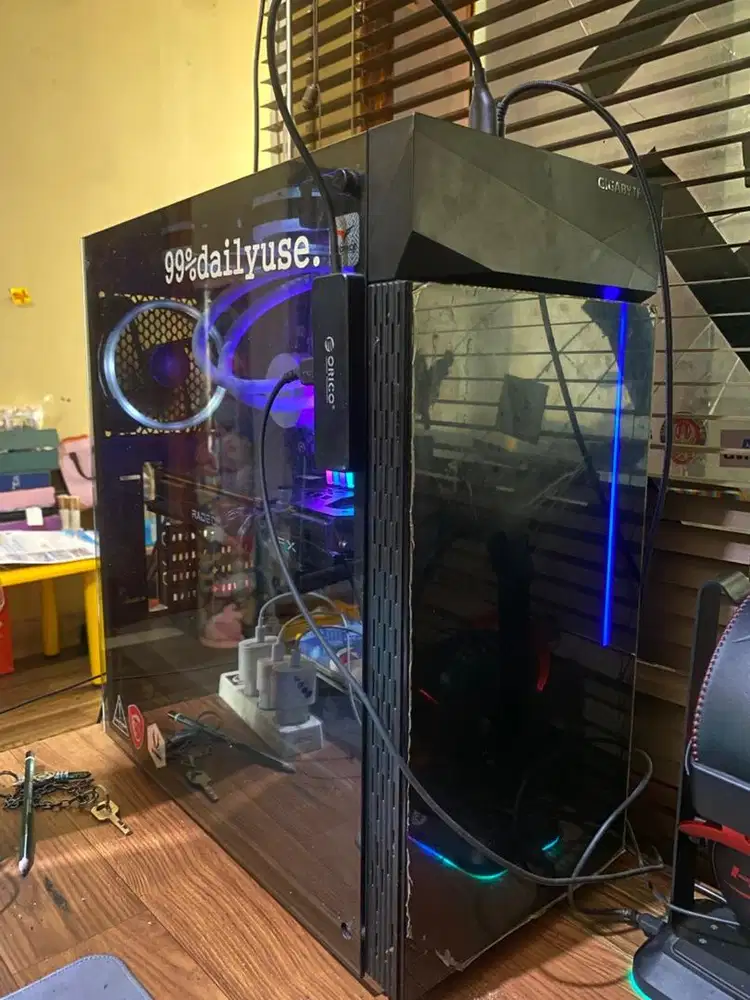 case pc / komputer gigabyte c200 tempered fullset