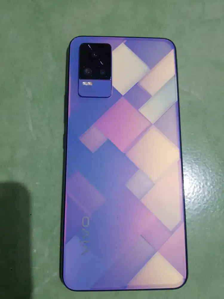 Vivo V21 4G LTE 8+4/128