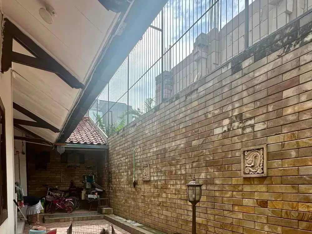 Rumah Besar 500 m² di Alam Sutera – Harga Masih Below Market!