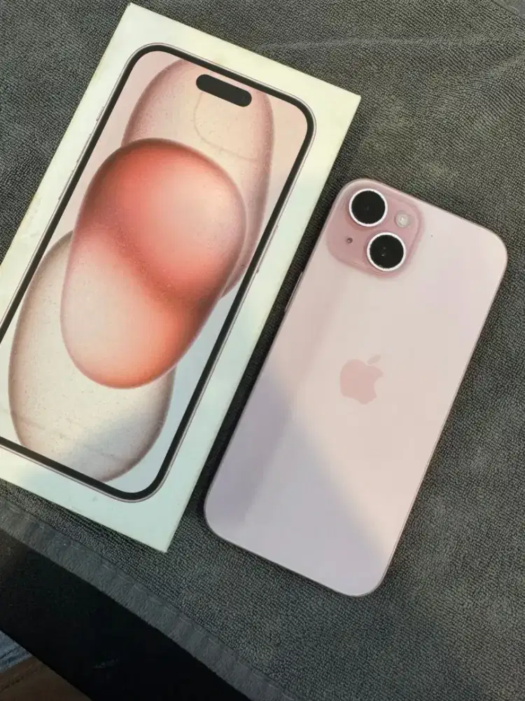 iPhone 15 128GB Pink Ex iBox BH 84% lengkap