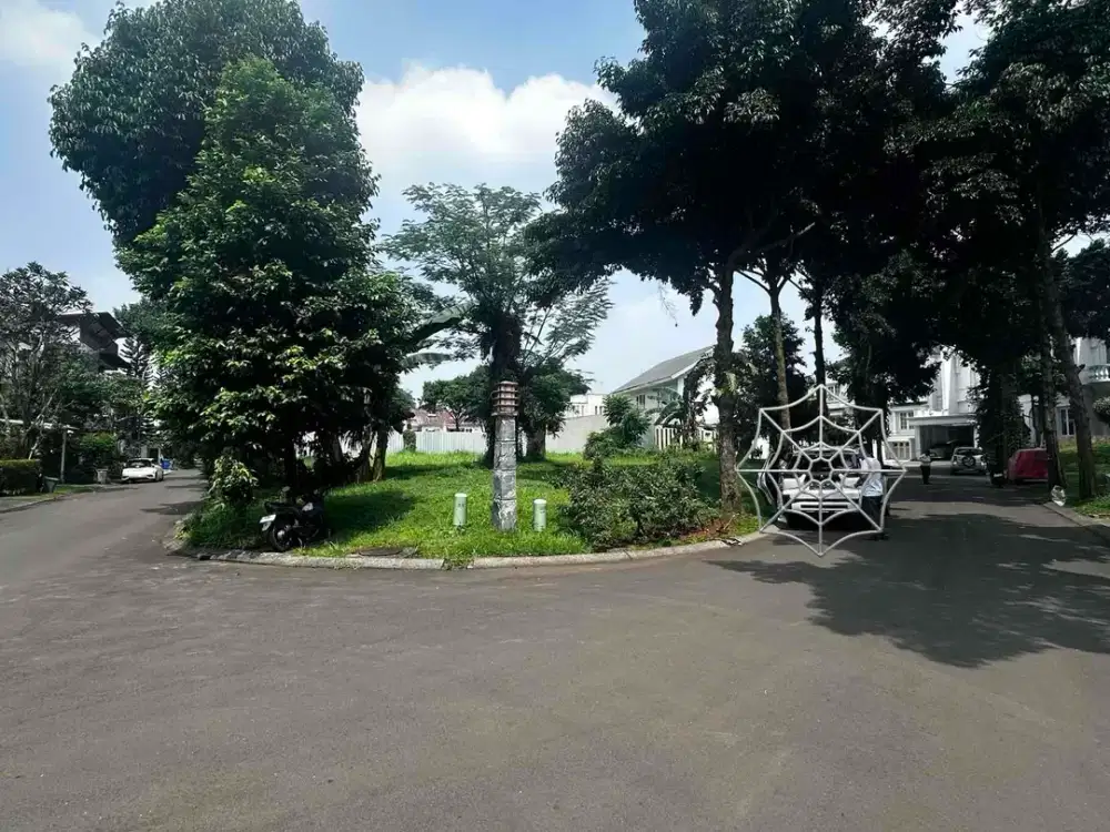Bisa Beli Terpisah 2 Kavling Hoek Telaga Golf BSD | 793 m² & 629 m² | Premium Side by Side