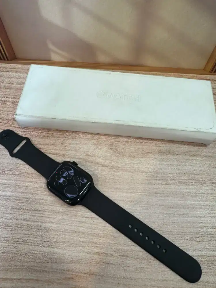 Apple watch series 11 46mm jettblack garansi ibox 16/04/27
