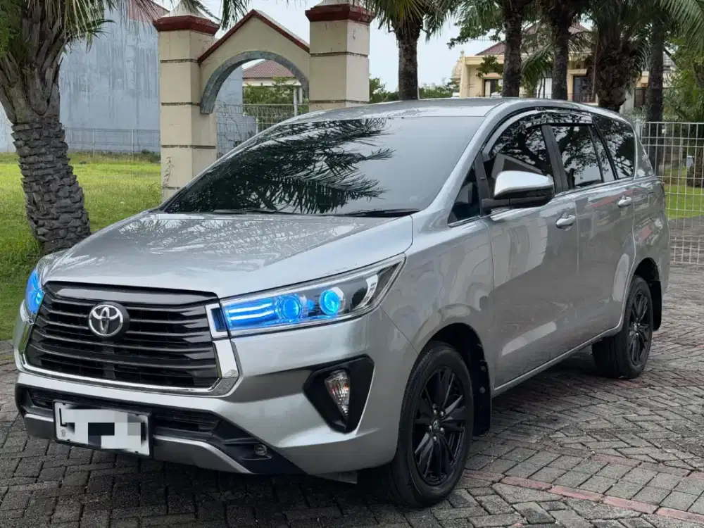 Toyota Innova Reborn V Diesel 2021 Matic Silver Mulus