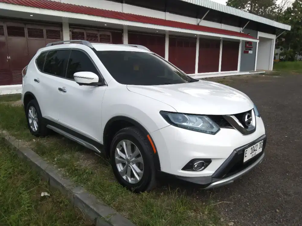 NISSAN XTRAIL 2015 AT 2.0CC