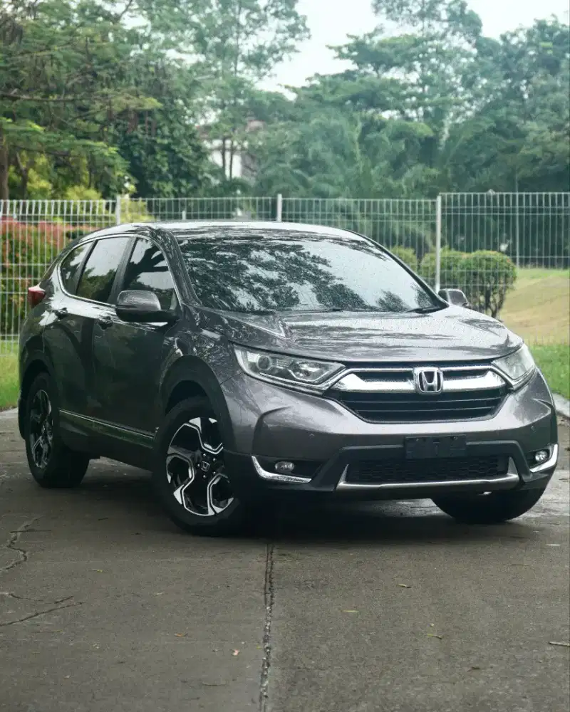 CASH Termurah Low Odo tangan 1 Honda CRV 1.5 Turbo 2018 Abu Pajak ON