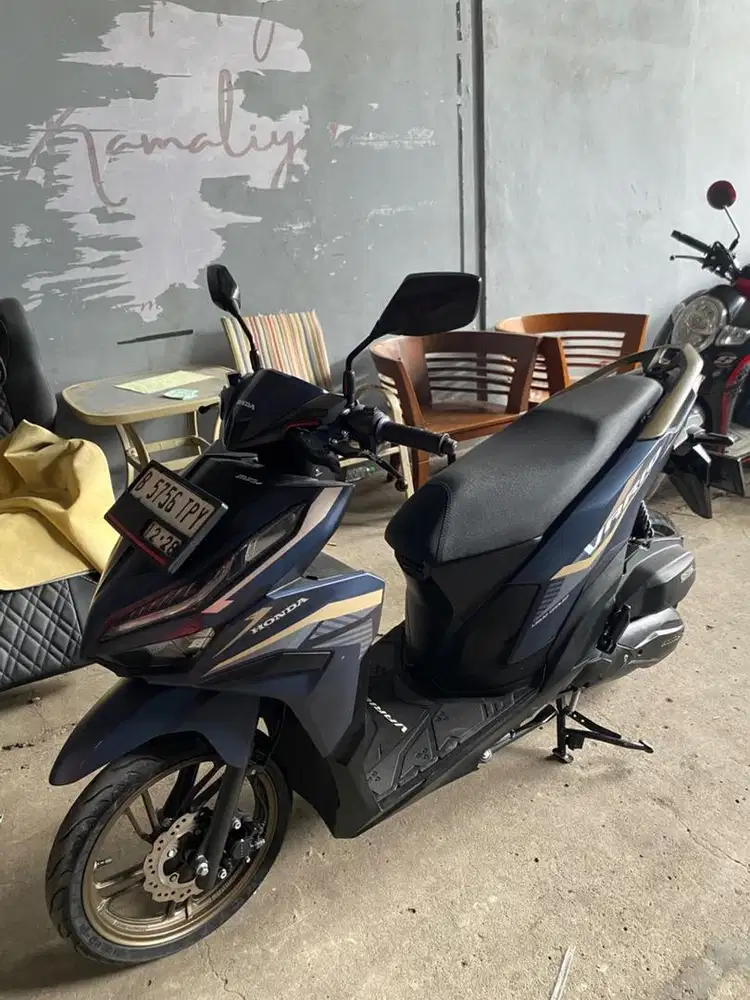 Vario 125 cbs iss keylees