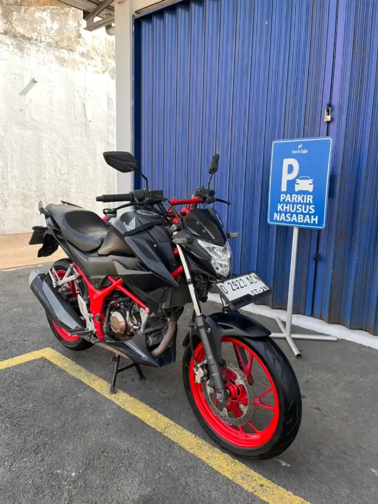 Honda cb150R 2019 mulus