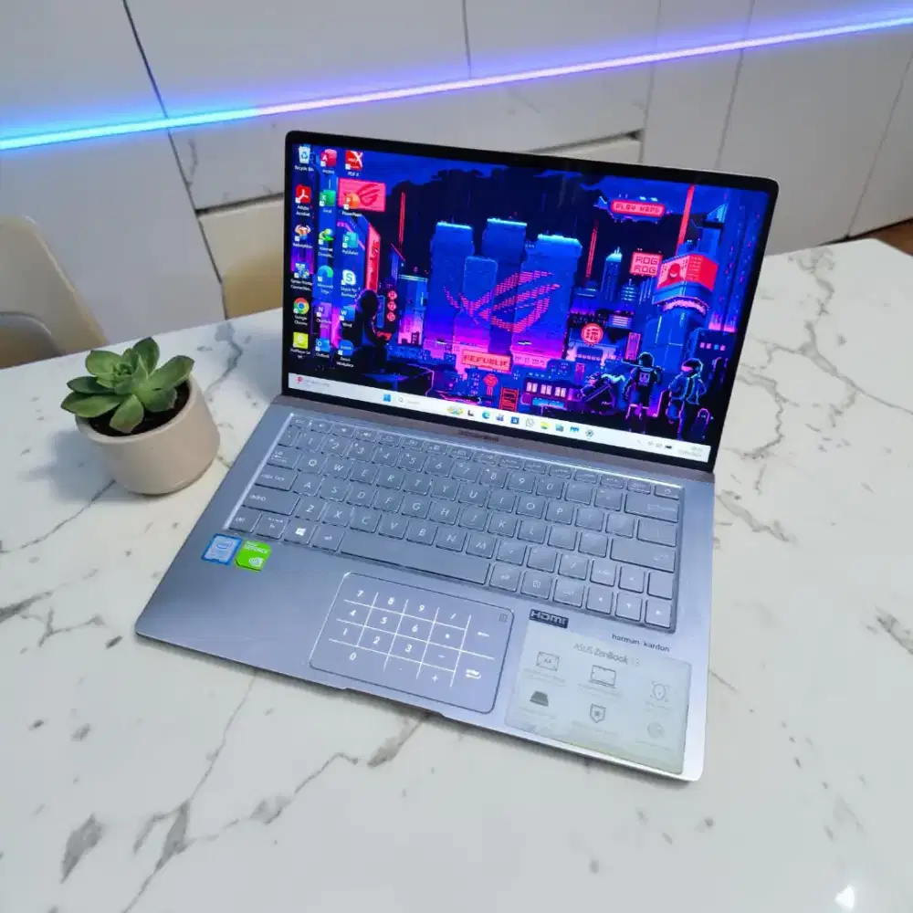 Laptop Slim ASUS ZENBOOK Clasic 13 Core i7 Ram 16/512gb Ssd Dual Vga