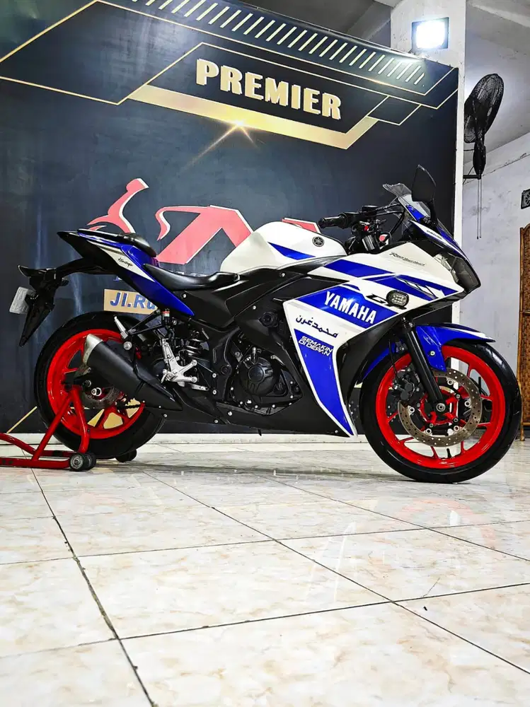 Anugerah motor rungkut Yamaha R25 GP Series FI TH 2015 odo 15rb