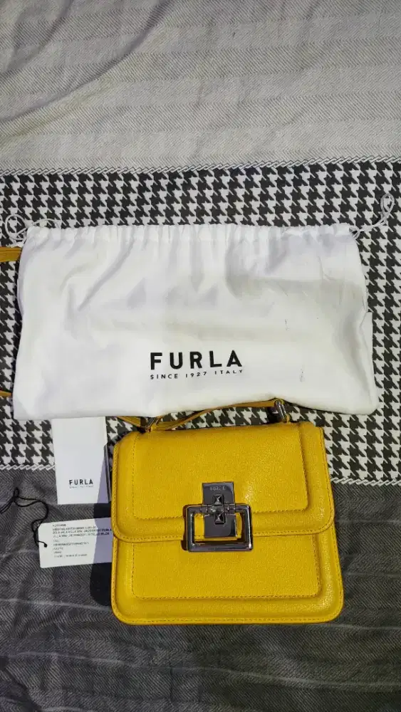 ORIGINAL TAS  FURLA VILLA CROSSBODY