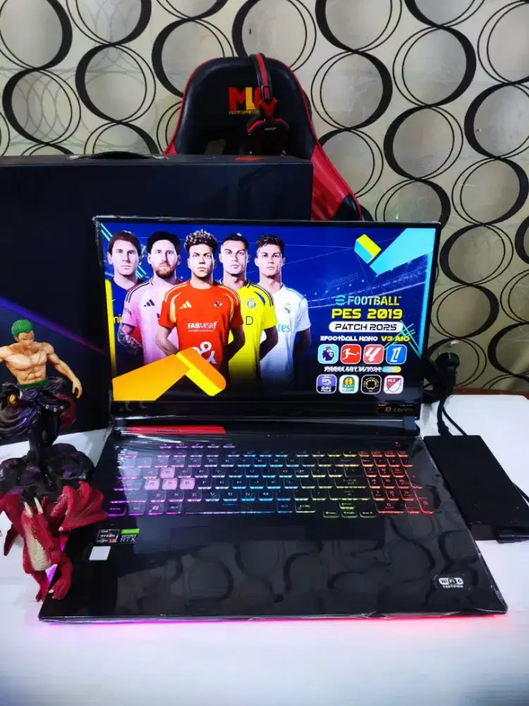 Laptop Super Gaming Asus ROG Strix G713QE VGA Nvidia RTX FULSET