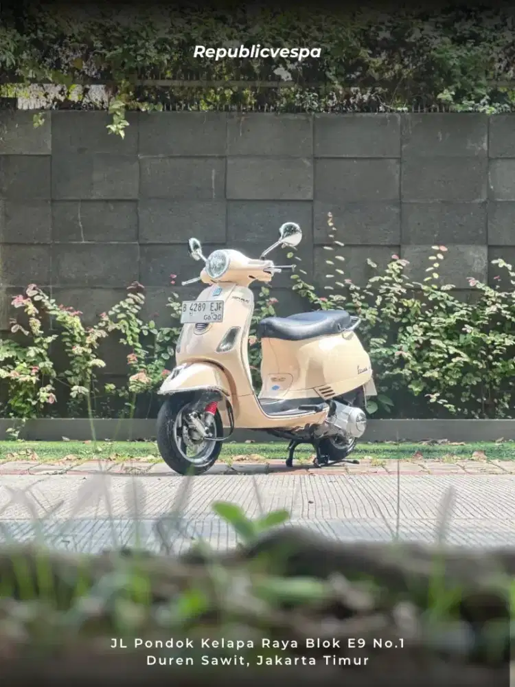 JUAL CEPAT VESPA LX 150 2VIE TAHUN 2012 PERFECT CONDITION