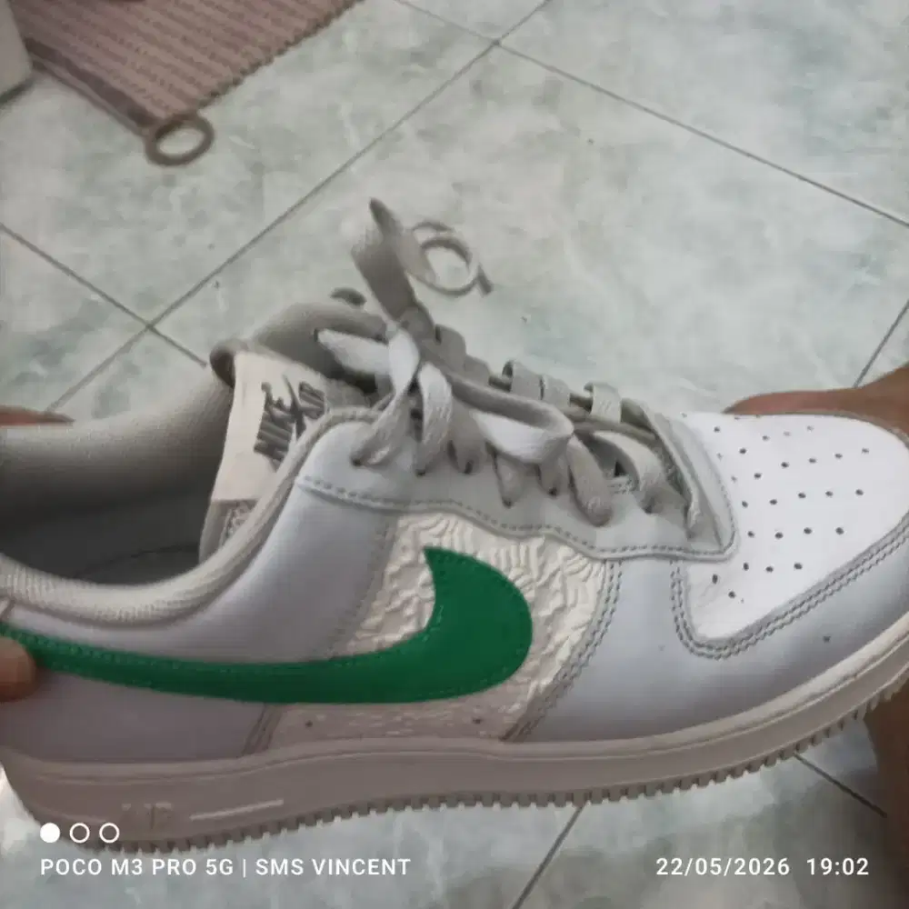 sepatu nike ori second