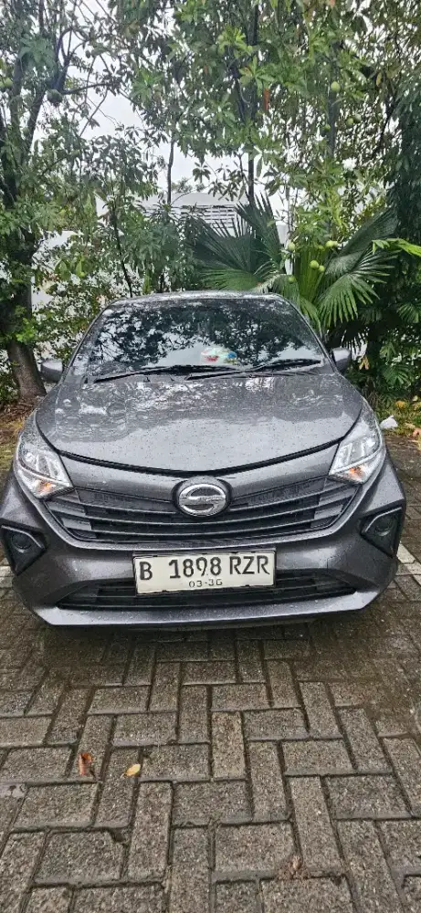 Sigra X MT Deluxe 2025