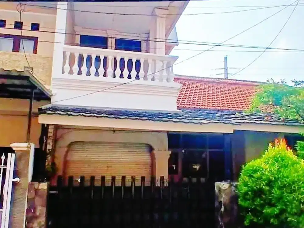 DIJUAL RUMAH TUA DI KOMP. PERHUBUNGAN RAWAMANGUN JAKARTA TIMUR
