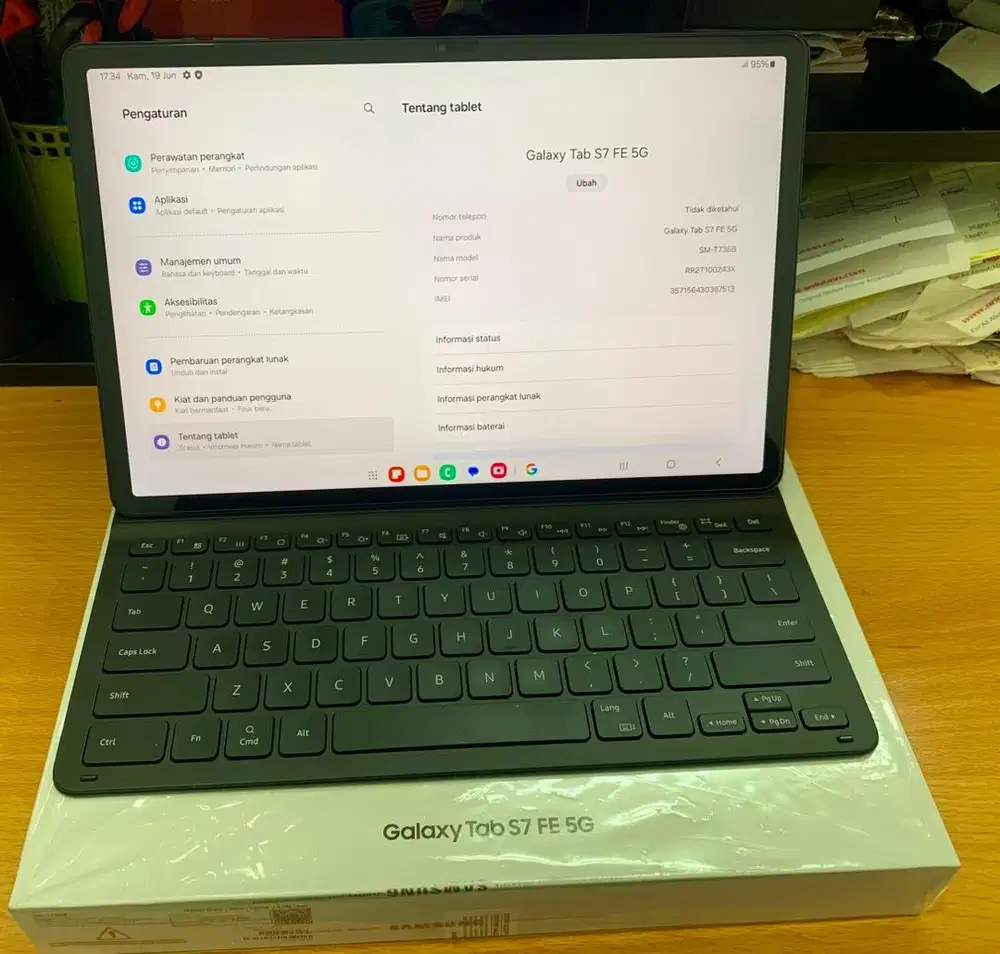 Samsung Tab S7 FE 5G Black 6/128gb sein + Keyboard