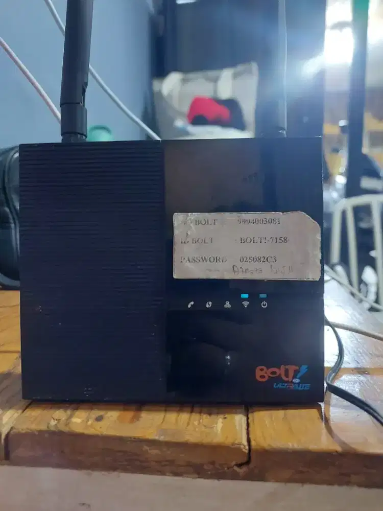 Modem bolt normal