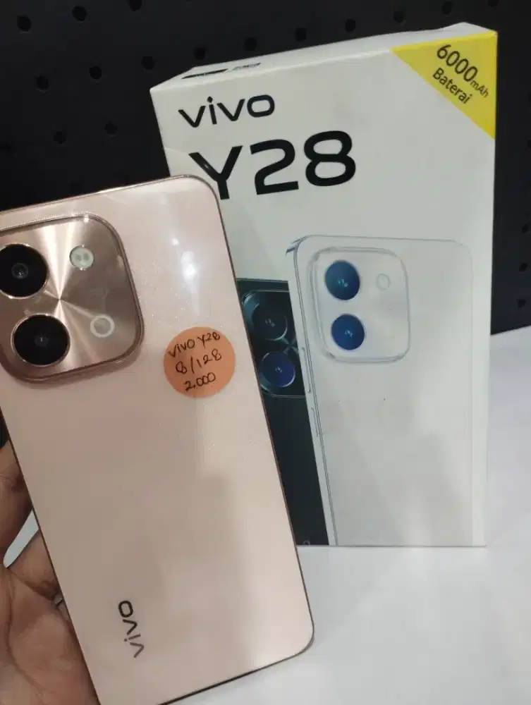 Vivo y28 Ram 8/128
