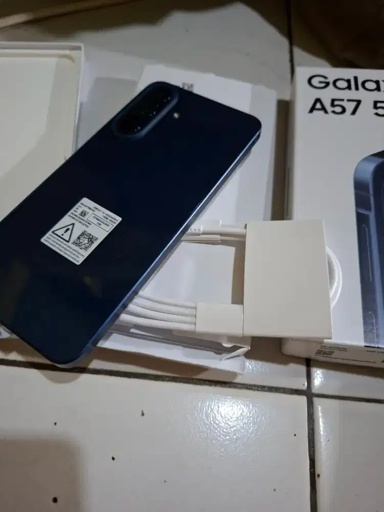 Hp samsung galaxy A575g ram12 256gb