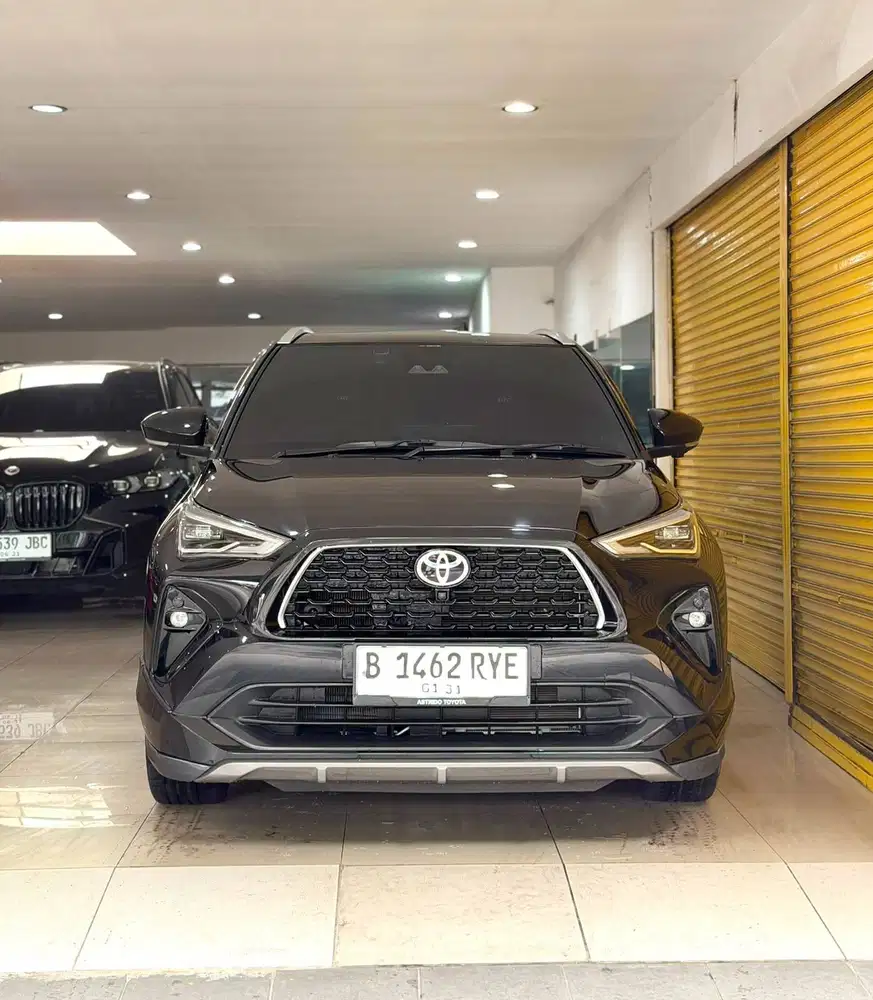 Toyota Yaris Cross Hybrid GR TSS 2026 January Automatic Hitam Vieta