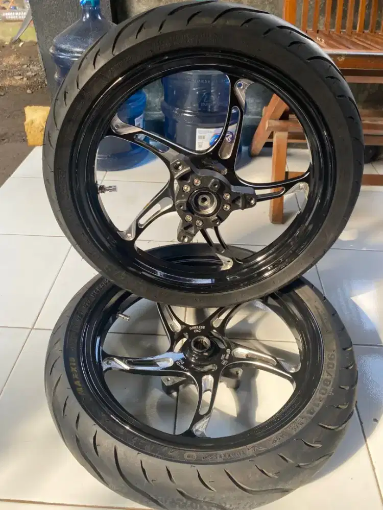 Jual vleg Nmax new 1 set sma ban