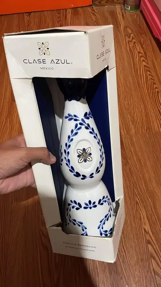 botol azul reposado untuk koleksi (BU)