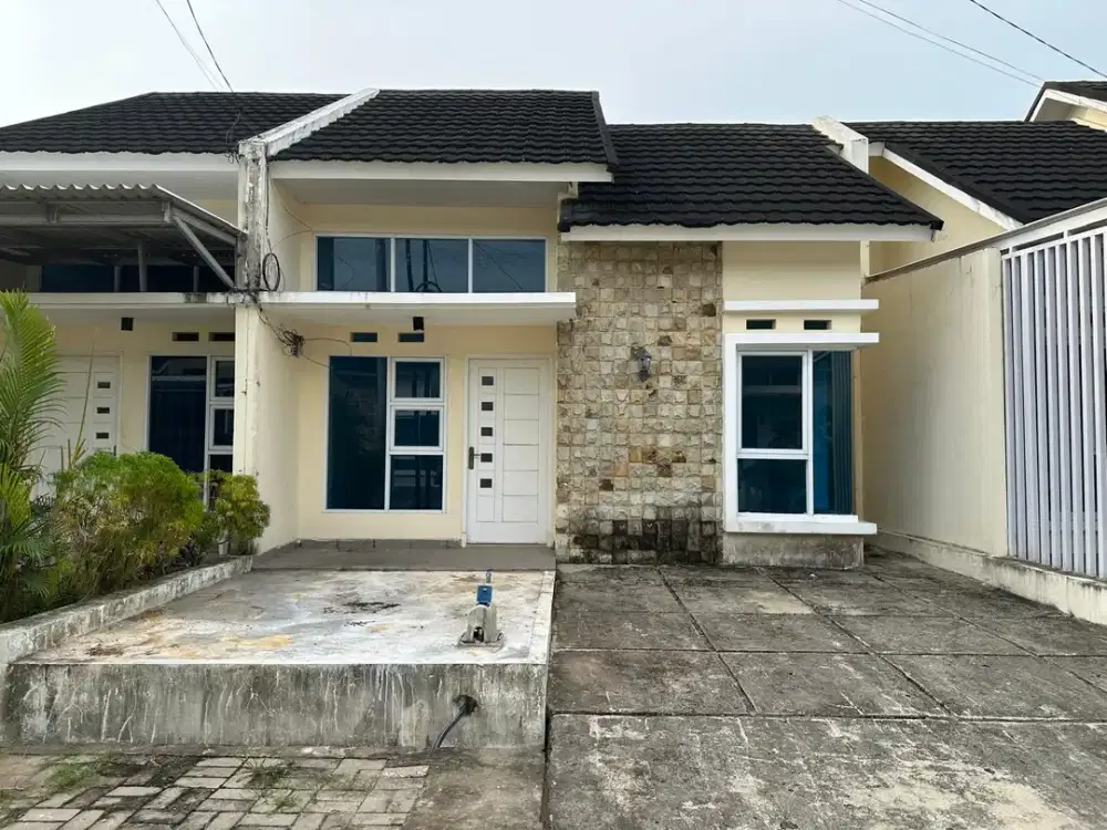 Disewakan rumah siap huni dalam cluster nyaman Green Center Park Palembang