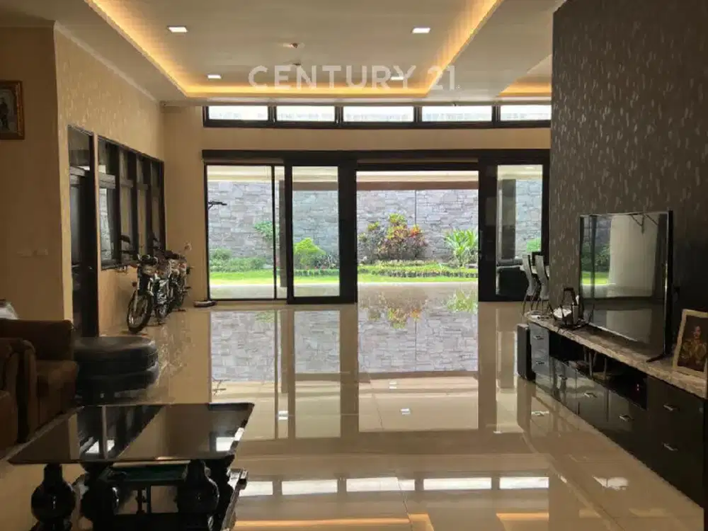Rumah  Bagus Full Furnished Di Taman Sakura Indah Soekarno Hatta