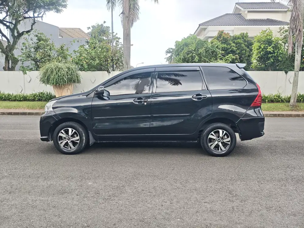 Daihatsu Xenia 2017 Bensin