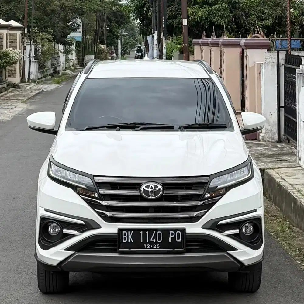 Toyota Rush GR Sport 1.5 M/T 2021